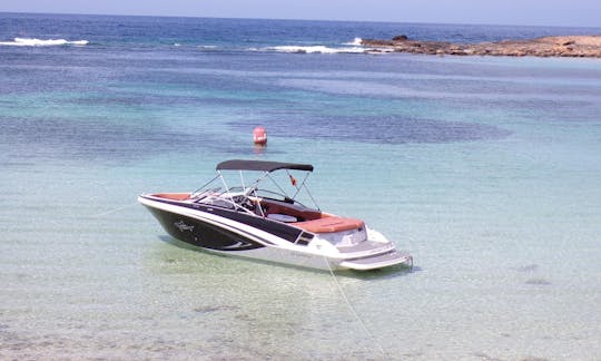 Glastron GT245 Motor Boat Rental in Ibiza, Illes Balears