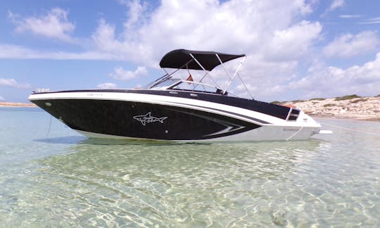 Glastron GT245 Motor Boat Rental in Ibiza, Illes Balears