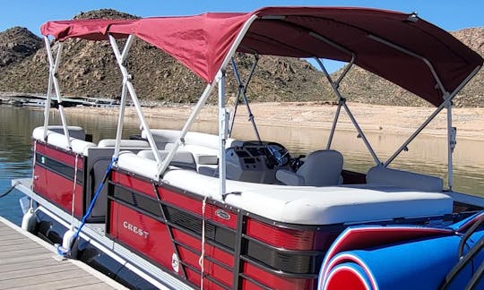 2022 Crest 240LX Tritoon for rent at Roosevelt Lake with seating for 12!