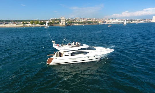 Luxury Azimut 52ft Boat in Lisbon, Portugal