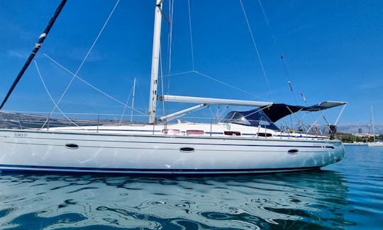 Enjoy One Day Sail Or Full Week Experience With Professional Skipper