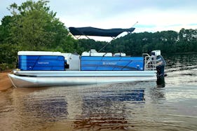 Ready for Lake Keowee,  Hartwell,  or Jocasse? Free tube, fuel, and delivery!!!