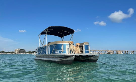 Book an unforgettable adventure on a 2020 Sylvan Mirage Pontoon!