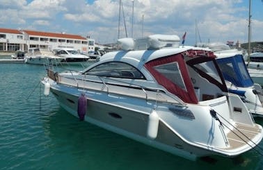 Saggita Motor Yacht Rental in Šibenik, Šibensko-kninska županija