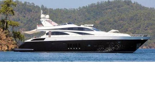 Leopard 105 Super Luxury Yacht Charter in Muğla