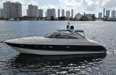 55ft Viking Motor Yacht Charter in Hollywood