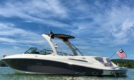 Sea Ray SLX Luxury Bowrider in Canandaigua