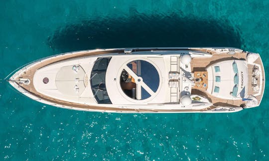 Aluguel de mega iates de luxo Sunseeker Predator de 82 pés em Eivissa, Illes Balears 💎