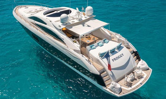Aluguel de mega iates de luxo Sunseeker Predator de 82 pés em Eivissa, Illes Balears 💎