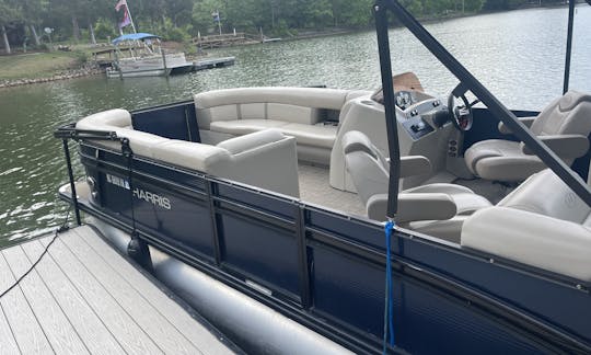 Harris Cruiser Tritoon with 150 Hp motor for rent in Lake Wylie