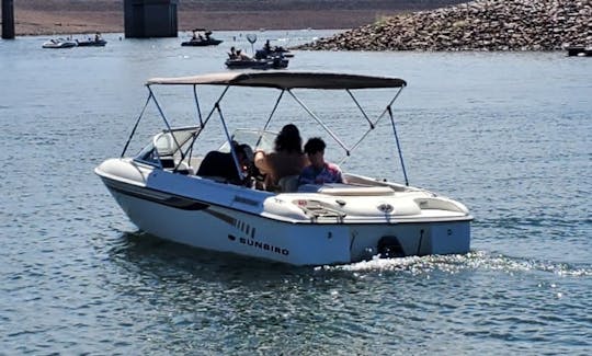 Sun Bird Boat Rental in Denver, Colorado