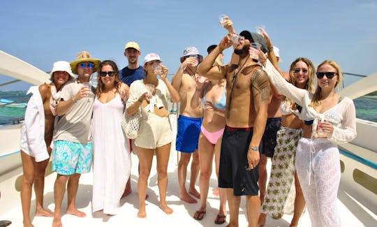 Party Boat in Sosúa | Private and Relaxing Catamaran Cruise 