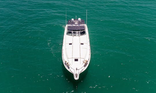 Sport Cruiser Yacht