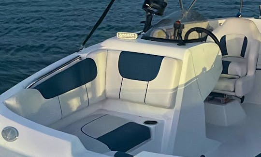 Deck Boat for 9 people available for Rental in Miami, Florida
