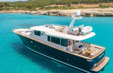 TRABUCAIRE Apreamare Maestro 65 Power Mega Yacht Rental in Eivissa, Illes Balears