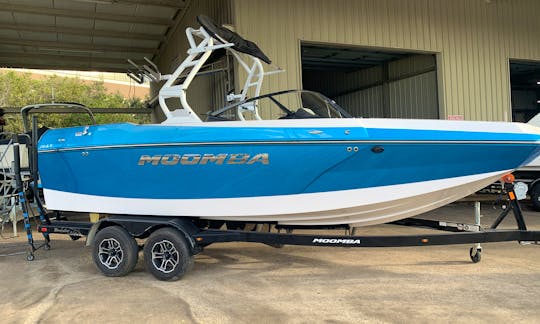 2022 Moomba Max Wakeboat for rent in Austin