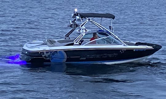 Barco Mastercraft Wakeboard/Ski en alquiler en Kirkland, Washington
