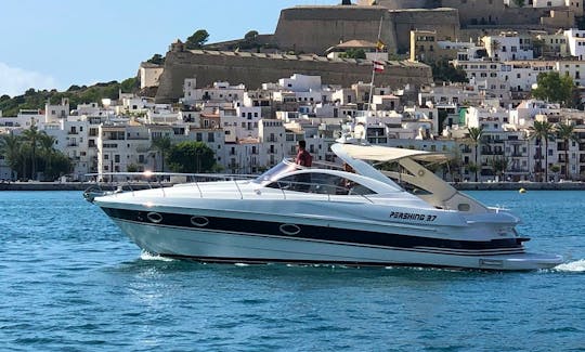 Tanit Persing 37 Motor Yacht Rental in Eivissa, Illes Balears