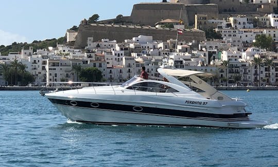 Location de yacht à moteur Tanit Persing 37 à Eivissa, Îles Baléares