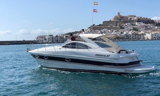 Tanit Persing 37 Motor Yacht Rental in Eivissa, Illes Balears