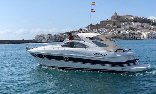 Location de yacht à moteur Tanit Persing 37 à Eivissa, Îles Baléares