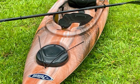 This kayak can hold up to 300lbs!