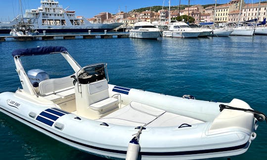 LED 590 with 150 Hp with Nautical License or skipper Cannigione, Sardinia