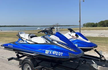 Yamaha Wave Runners 2 JetSkis & $600 All day rentals!