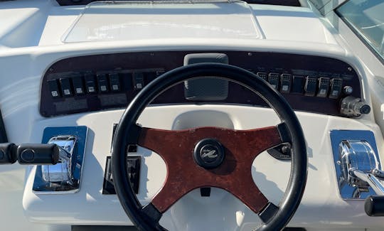 Location de yacht à moteur Sea Ray 370 Sundancer à Chicago, Illinois