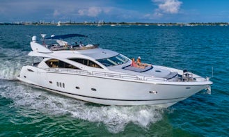 82ft Sunseeker Manhattan Power Mega Yacht Rental in Miami Beach, Florida