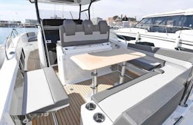 Rent 30ft Jeanneau Leader Center Console in Delray Beach, Florida