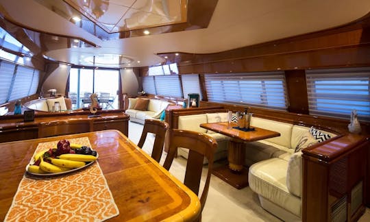 85ft Luxury Yacht Charter in Cabo San Lucas, Baja California Sur