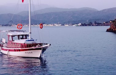 Daily Boat Tour with Wooden Boat in Muğla, Turkey