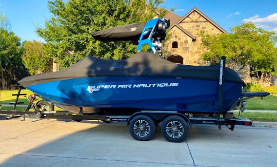 "Gas Included" Super Air Nautique G23 Wakesurf Rental in Lake Lewisville, Texas
