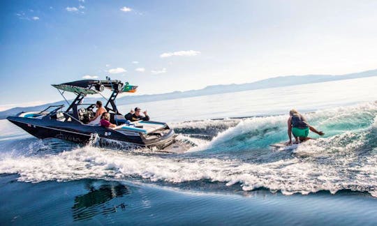 Lake Tahoe watersports w/Captain and coach on Mastercraft X30 - North Lake Tahoe