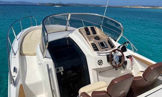 Sessa Key Largo 30  Deck Boat Rental in Eivissa Illes, Balears