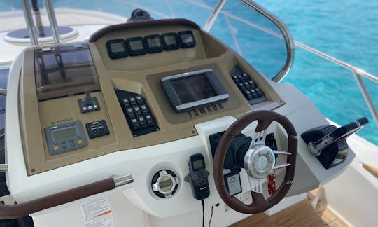 SESSA KEY LARGO 36  POWERFUL 3 ENGINE BOAT!!