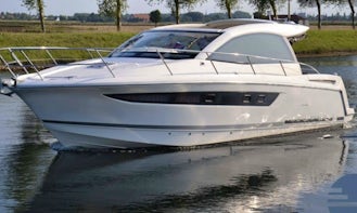 36ft Jeanneau Power Cruiser for rent in Toronto
