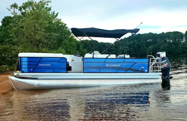 Ready for your Lake Norman experience! Free fuel, tube, and delivery!!! 