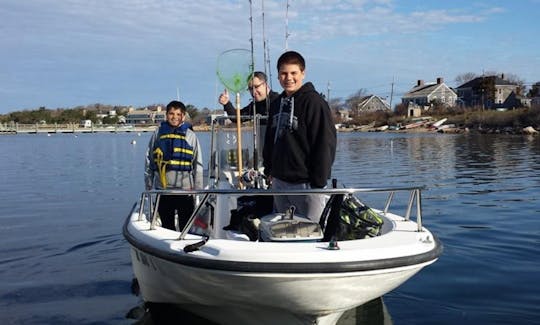 Alquiler de medio día | Dauntless Boston Whaler de 16 pies en Hyannis Harbor, Massachusetts - Cape Cod