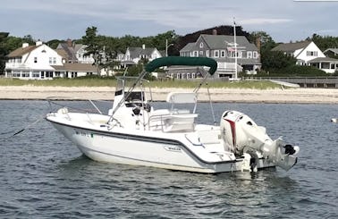 Full Day Rental | 18′ Outrage Boston Whaler in Hyannis Harbor, Massachusetts - Cape Cod