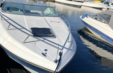 Motor Yacht Rental in Toronto, Canada for 5 person!