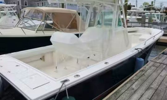Full Day Rental | 26' Regulator Center Console with Twin 225 Hp Outboard Engine in Barnstable