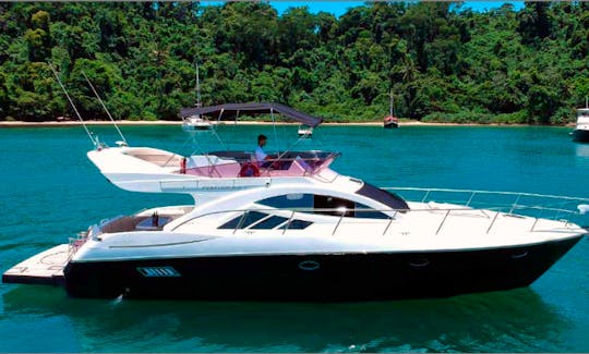 Phantom 48 Motor Yacht Rental in Angra dos Reis, Brazil