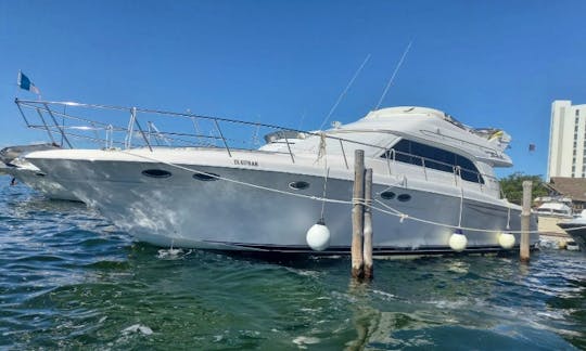 Sea Ray 50 Motor Yacht Rental in Soledad de Graciano Sánchez, Quintana Roo for 30 people