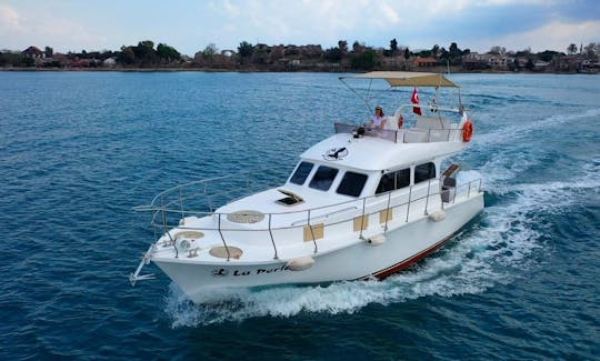 Charter the Luxury Motor Yacht in Side, Antalya