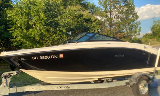 19ft Sea Ray SPX190 Bowrider Rental in Lake Wylie, SC/NC