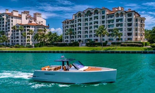 2020 40ft FJORD Motor Yacht Rental in Miami Beach, Florida