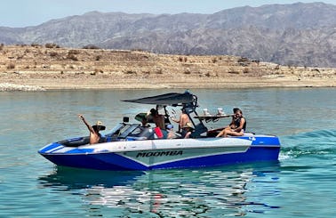 Moomba Wakeboard Boat Rental in Las Vegas, Nevada
