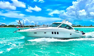 52ft Luxurious and Highly Maintained Yacht - VIP Service in Nassau, The Bahamas